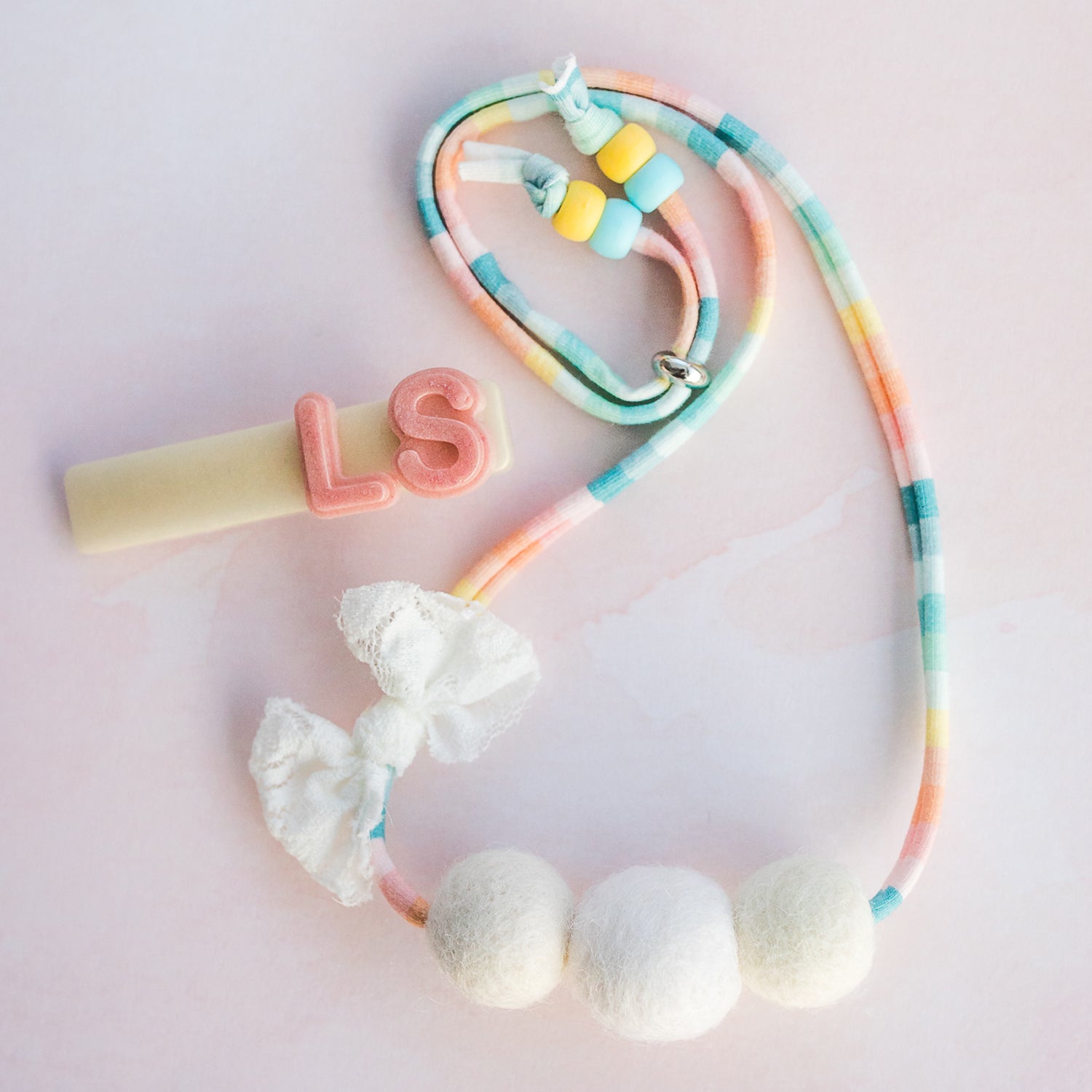 Basic Lulu // Rainbow